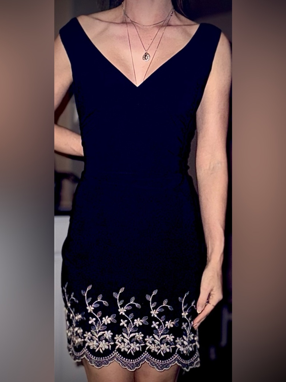 Vintage Embroidered Midi Dress Shift Pencil Fitted Skirt 4 S Black White Flower